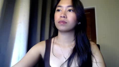 Candy online show from October 2025 09:01:01 PM