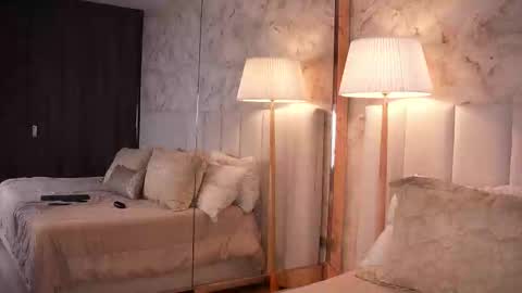     online show from March 2026 03:26:01 PM