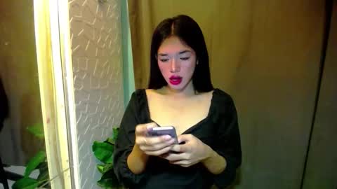 Francine online show from April 2026 12:05:02 AM