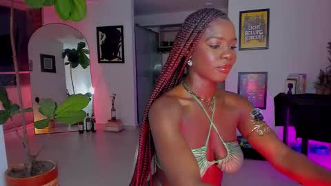 Snapshot of itslau_ chatting on March 2026 11:42:01 PM lau online show from March 2026 11:42:01 PM