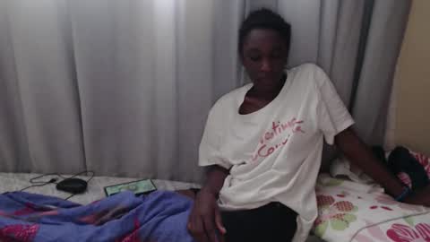 Laynne online show from October 2025 11:44:01 AM