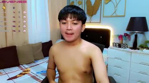 Snapshot of itsme_berniexx chatting on January 2025 07:17:01 AM ask me online show from January 2025 07:17:01 AM