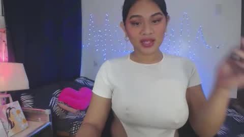 Snapshot of itsme_jazzy chatting on November 2025 08:45:01 PM JAZ online show from November 2025 08:45:01 PM