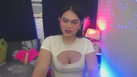 Snapshot of itsme_jazzy chatting on December 2025 08:02:01 PM JAZ online show from December 2025 08:02:01 PM