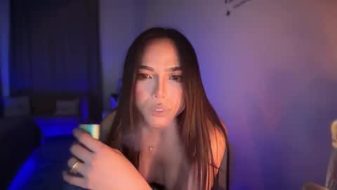 Snapshot of itsmekendrax chatting on February 2026 06:37:02 PM KendraX online show from February 2026 06:37:02 PM