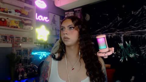 Nicki Foxx online show from February 2025 01:34:01 AM