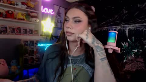 Nicki Foxx online show from February 2025 12:37:01 AM