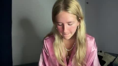 Snapshot of itsssosierra chatting on January 2025 07:32:01 PM  Sierra  online show from January 2025 07:32:01 PM