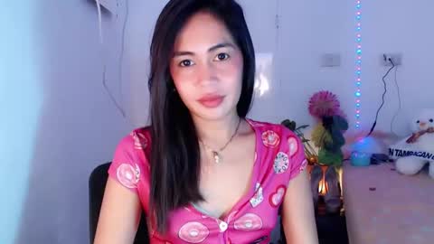 Snapshot of itsurgil_kloeh chatting on June 2026 12:11:01 AM itsurgil_kloeh online show from June 2026 12:11:01 AM