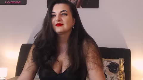 Melissa Khaan online show from January 2025 11:12:02 AM