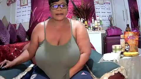 Snapshot of itumeleng74 chatting on June 2026 08:28:01 AM itumeleng74 online show from June 2026 08:28:01 AM