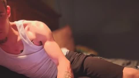 Snapshot of itzd123 chatting on April 2026 03:28:01 AM itzd123 online show from April 2026 03:28:01 AM