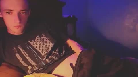 Snapshot of itzd123 chatting on April 2026 01:41:01 AM itzd123 online show from April 2026 01:41:01 AM