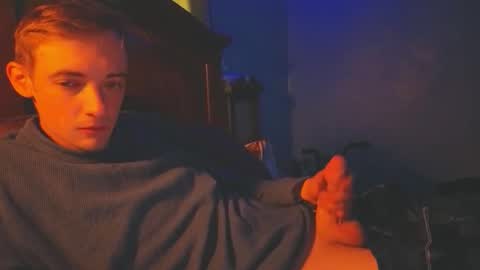 Snapshot of itzd123 chatting on April 2026 07:06:01 PM itzd123 online show from April 2026 07:06:01 PM