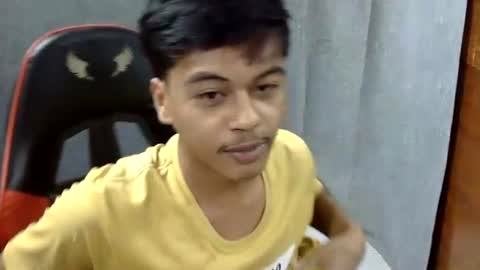 Jhonfred online show from April 2026 03:28:02 PM