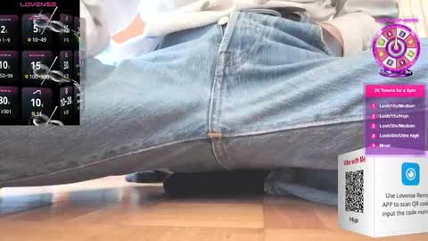 Snapshot of iuuuf2 chatting on March 2026 12:30:02 PM Iuuuf2 or Samel online show from March 2026 12:30:02 PM