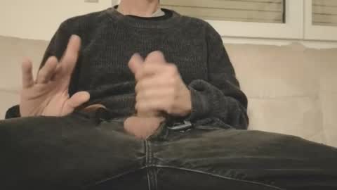 Snapshot of iuuuf2 chatting on March 2026 02:39:01 AM Iuuuf2 or Samel online show from March 2026 02:39:01 AM