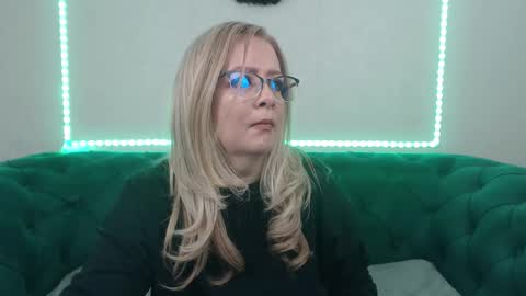ivanacharm online show from March 2026 04:38:02 AM
