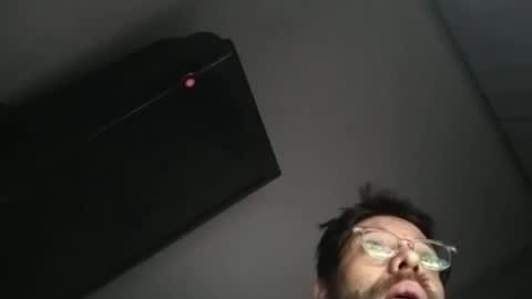 Snapshot of ivanchelon chatting on April 2026 07:07:01 AM Vanchi online show from April 2026 07:07:01 AM