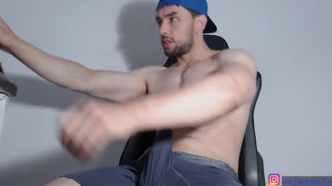 ivanhot279 online show from December 2024 09:24:01 PM