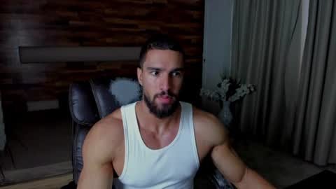 Snapshot of ivanhydee chatting on July 2026 04:26:01 AM IvanHydee online show from July 2026 04:26:01 AM
