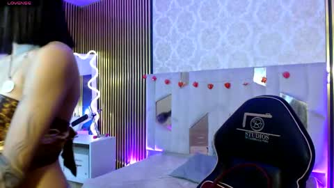 ivanna_tay1 online show from May 2026 01:57:16 AM