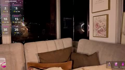 Ivanna West online show from November 2025 10:14:01 AM