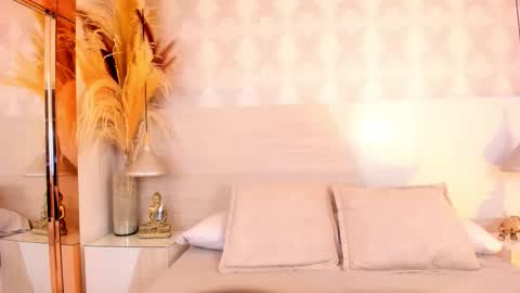 Ivannaanggel online show from October 2025 12:37:02 PM