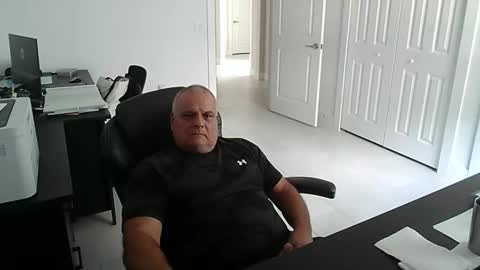 Snapshot of ivanny10 chatting on May 2026 06:47:01 PM ivanny10 online show from May 2026 06:47:01 PM