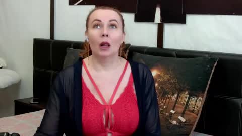 Snapshot of ivettasplash chatting on April 2026 02:03:02 AM IrennaSplash online show from April 2026 02:03:02 AM