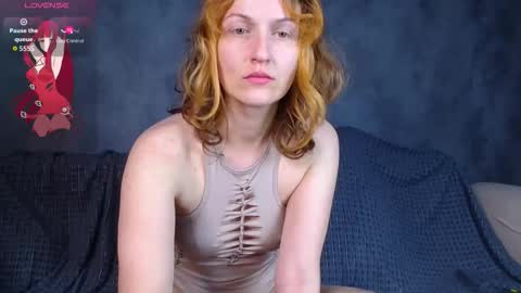 Snapshot of ivi_kiwi chatting on October 2025 09:59:02 PM Masha online show from October 2025 09:59:02 PM