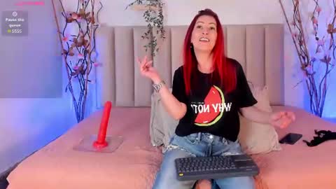 Snapshot of ivone_adams chatting on July 2026 09:09:02 PM Ivone Adams online show from July 2026 09:09:02 PM