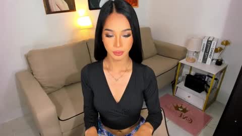 kirstenelsie online show from January 2025 11:35:02 AM