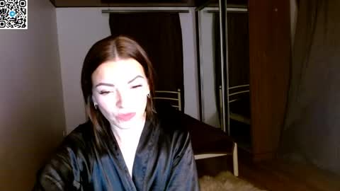 Lana online show from April 2026 09:39:33 PM