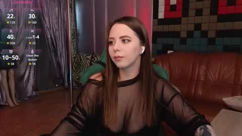 Snapshot of ivorywood_ chatting on September 2025 10:31:01 AM ivorywood_ online show from September 2025 10:31:01 AM