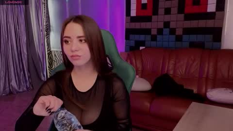 Snapshot of ivorywood_ chatting on October 2025 09:51:01 AM ivorywood_ online show from October 2025 09:51:01 AM