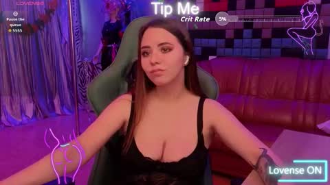 Snapshot of ivorywood_ chatting on October 2025 11:46:02 AM ivorywood_ online show from October 2025 11:46:02 AM