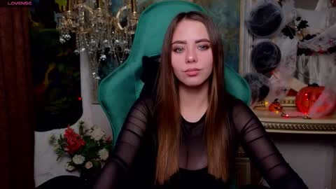 Snapshot of ivorywood_ chatting on November 2025 05:12:02 PM ivorywood_ online show from November 2025 05:12:02 PM