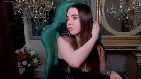 Snapshot of ivorywood_ chatting on November 2025 10:37:02 AM ivorywood_ online show from November 2025 10:37:02 AM