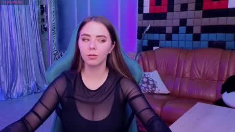 Snapshot of ivorywood_ chatting on November 2025 02:41:02 PM ivorywood_ online show from November 2025 02:41:02 PM