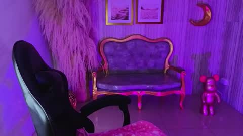 Snapshot of ivy_lodge_s chatting on September 2025 08:33:02 PM Ivy  online show from September 2025 08:33:02 PM