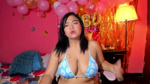 Snapshot of ivy_roosx chatting on April 2026 01:21:01 PM vivian online show from April 2026 01:21:01 PM