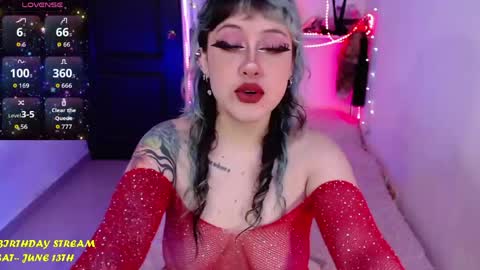 Snapshot of ivy_rosse chatting on June 2026 04:07:01 PM You can find more of me here online show from June 2026 04:07:01 PM