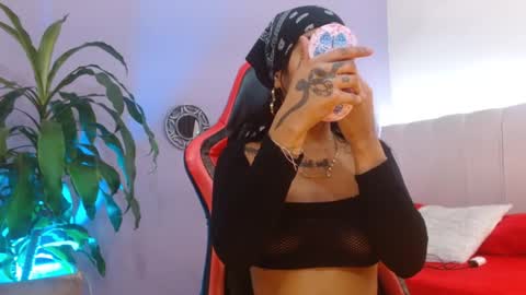 Snapshot of ivy_scorpio chatting on October 2025 08:59:02 AM ivy_scorpio online show from October 2025 08:59:02 AM