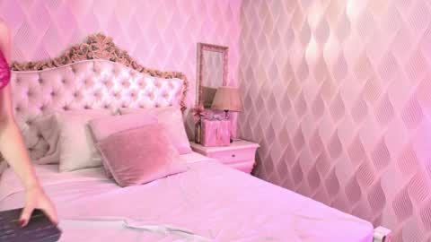 Ivy online show from January 2025 04:37:02 PM