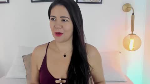 Snapshot of ivyblackk chatting on November 2025 02:05:02 PM Ivy online show from November 2025 02:05:02 PM