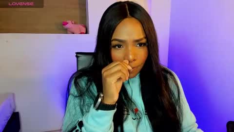 i v y  b l i s s online show from February 2025 12:14:02 PM