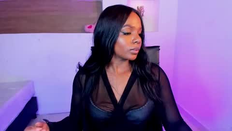 i v y  b l i s s online show from February 2025 02:58:02 PM