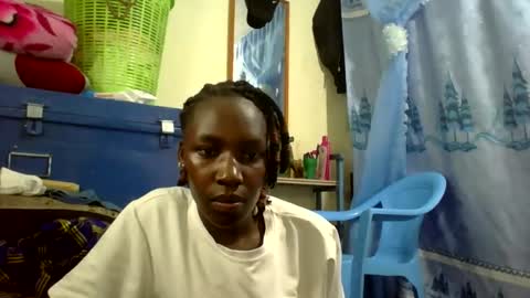 ivyk_ online show from March 2026 10:45:02 AM