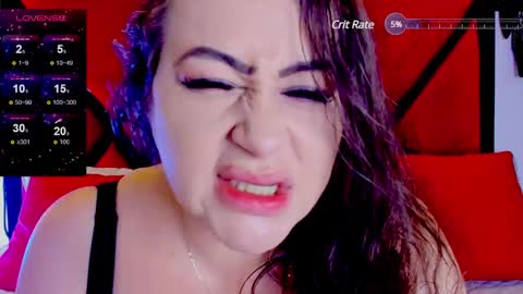 Snapshot of ivymmiller chatting on January 2025 03:29:02 AM Ivy Miller online show from January 2025 03:29:02 AM